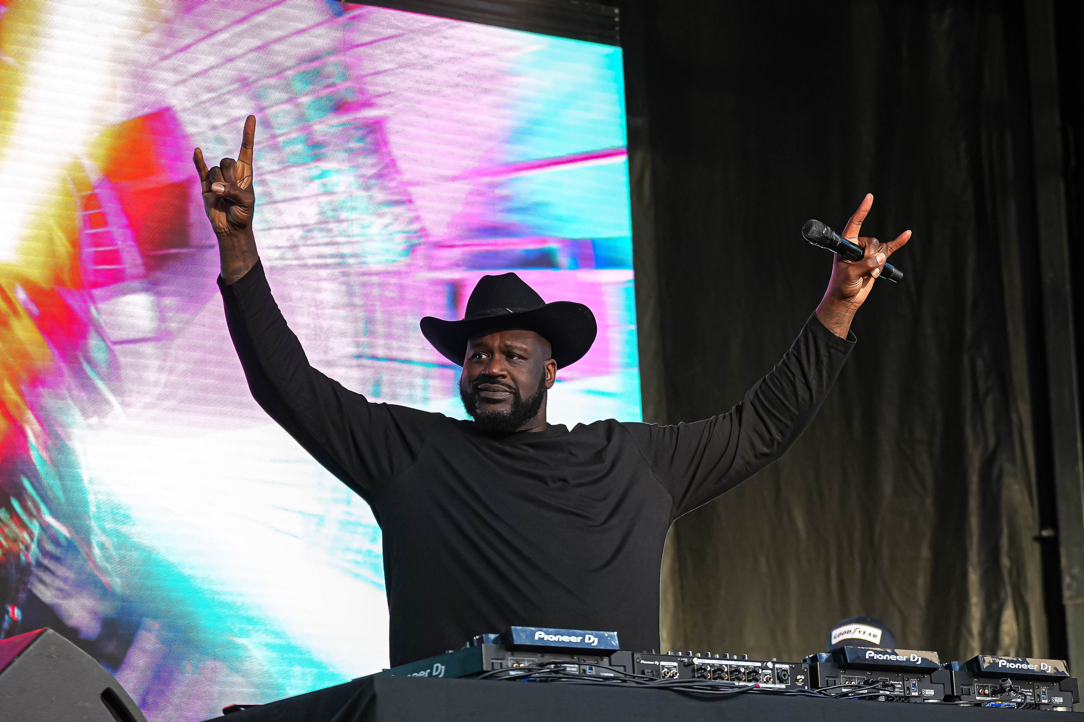 Who is in Shaquille O'Neal's Top 10 list? (Photo: IMAGN)
